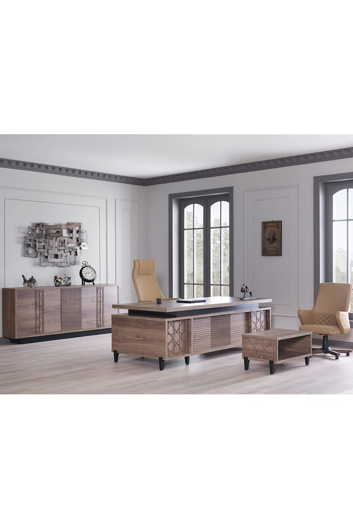 Petra Office Manager Suit