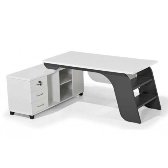 Riga Staff Desk
