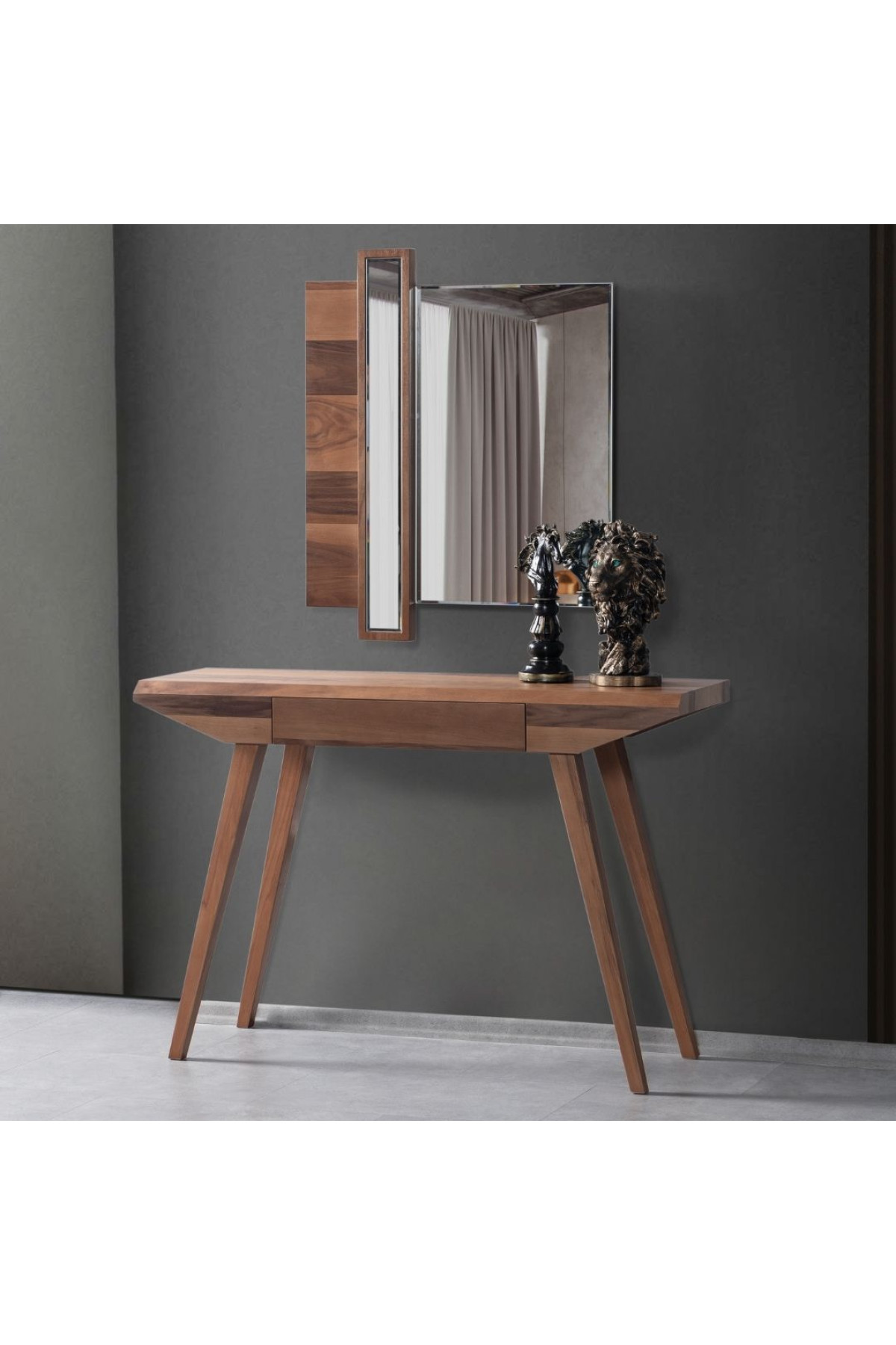 Cardo dresser Cardo dresser