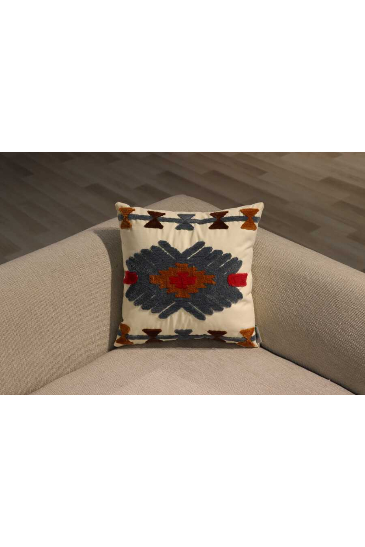 NK-1575 45x45 Decorative Court Push Punch Push